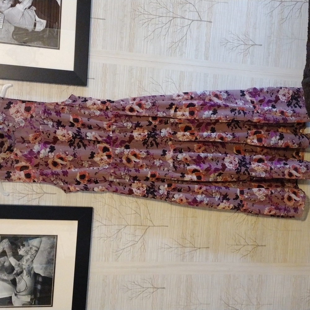 LuLus, Maxi dress, size med, high neck, sleeveless